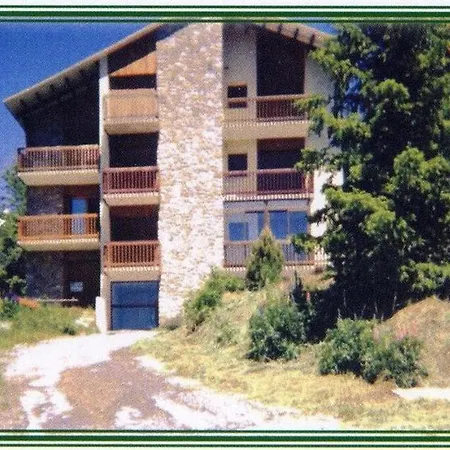 Apartment La Marmotte Font-Romeu-Odeillo-Via