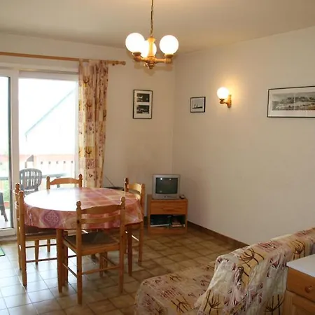Apartment La Marmotte Font-Romeu-Odeillo-Via